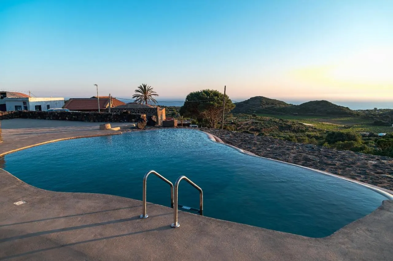 Vakantiehuis Dammusi Uliveto Villa Scauri