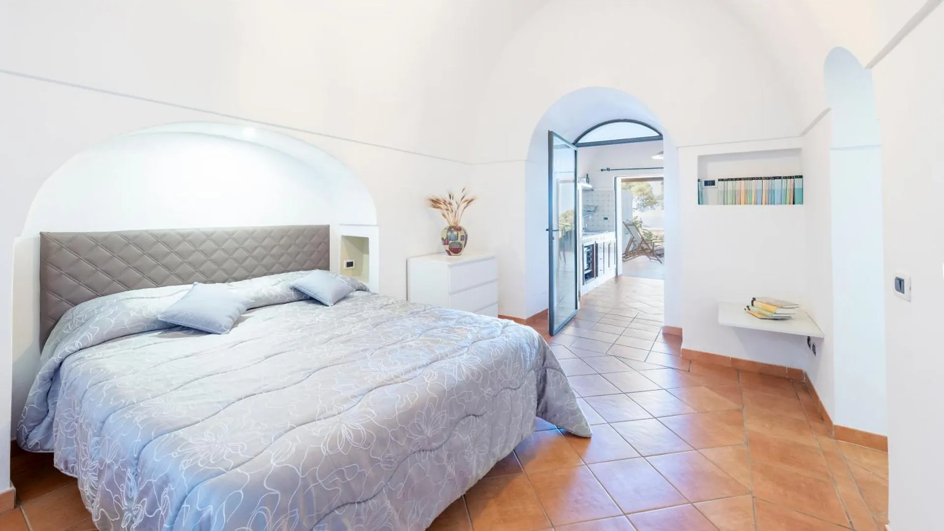 Dammusi Uliveto Villa Scauri  Holiday home