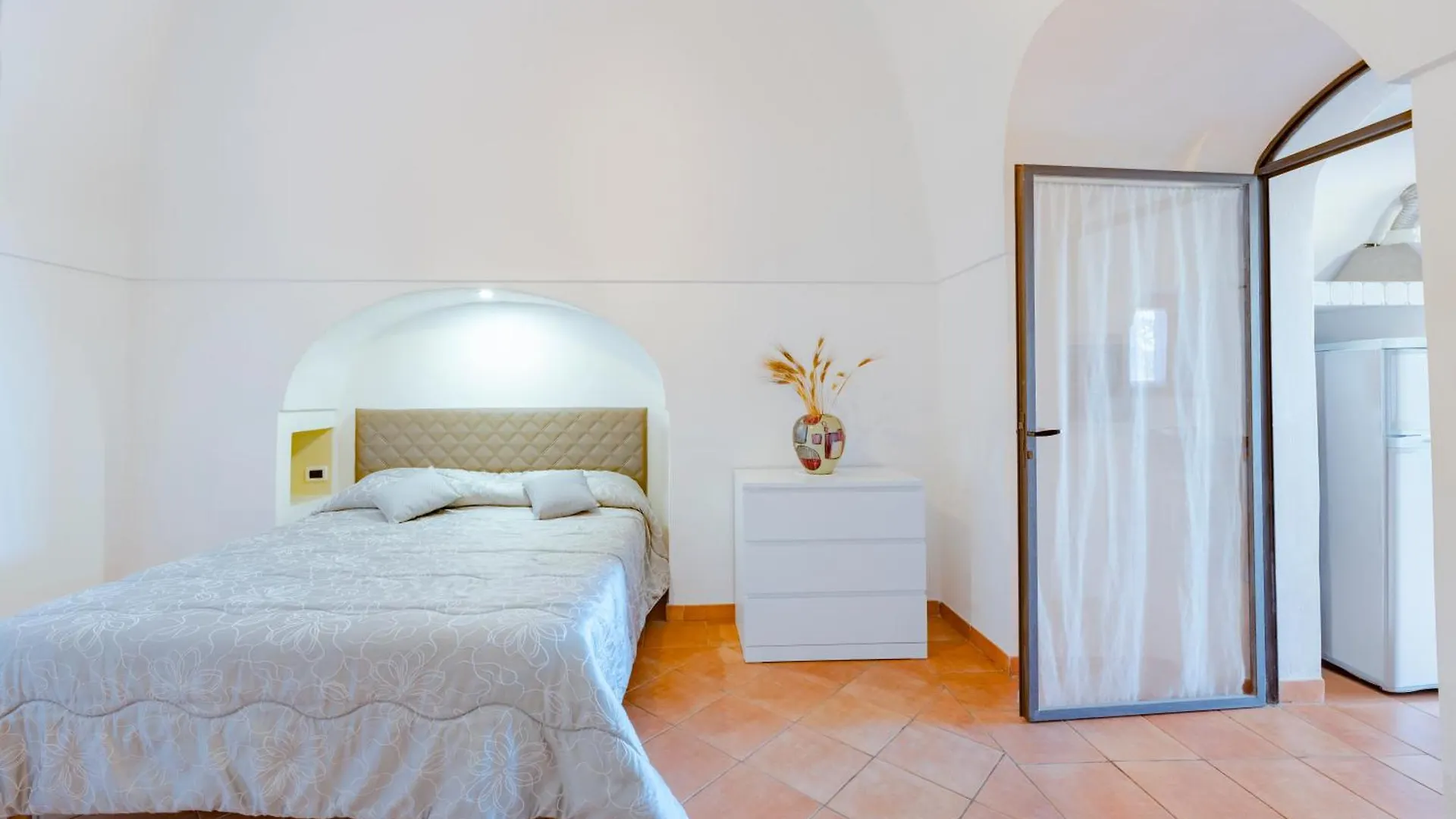Dammusi Uliveto Villa Scauri  Scauri (Sicily)