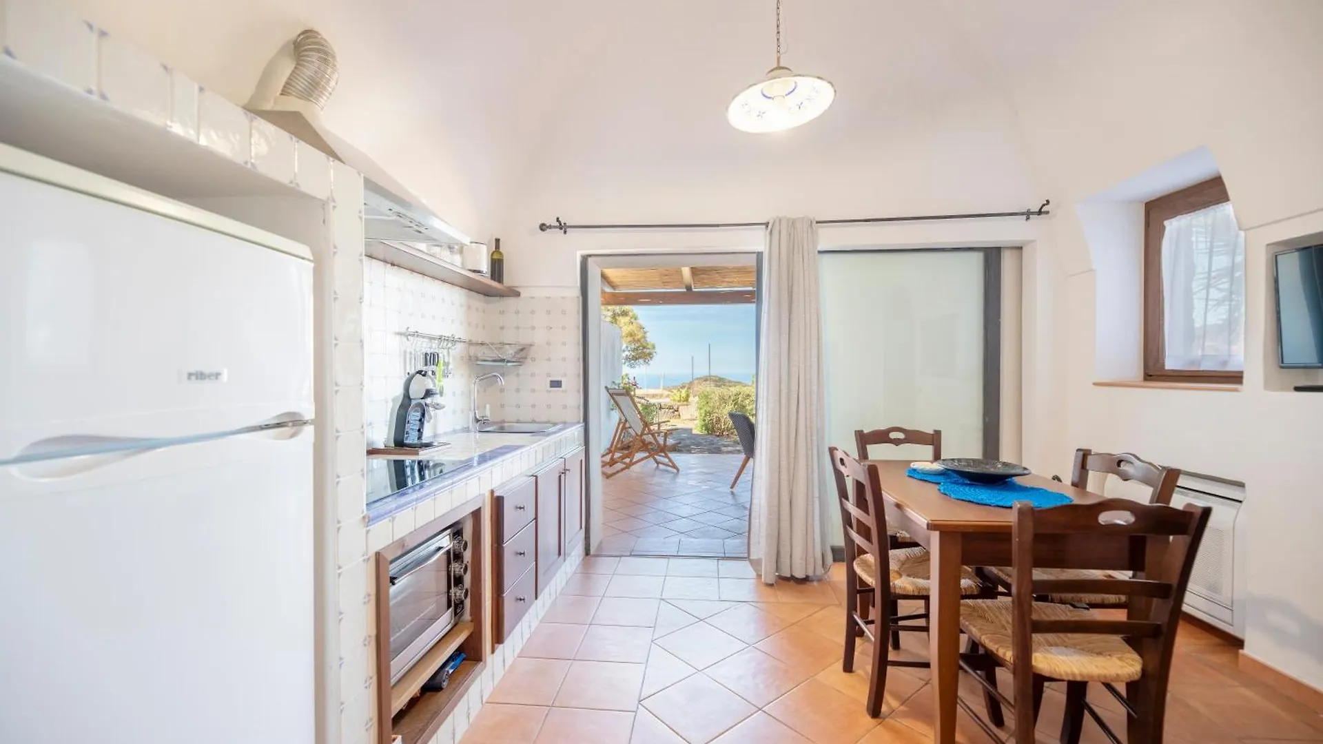 Dammusi Uliveto Villa Scauri  0*, Scauri (Sicily)