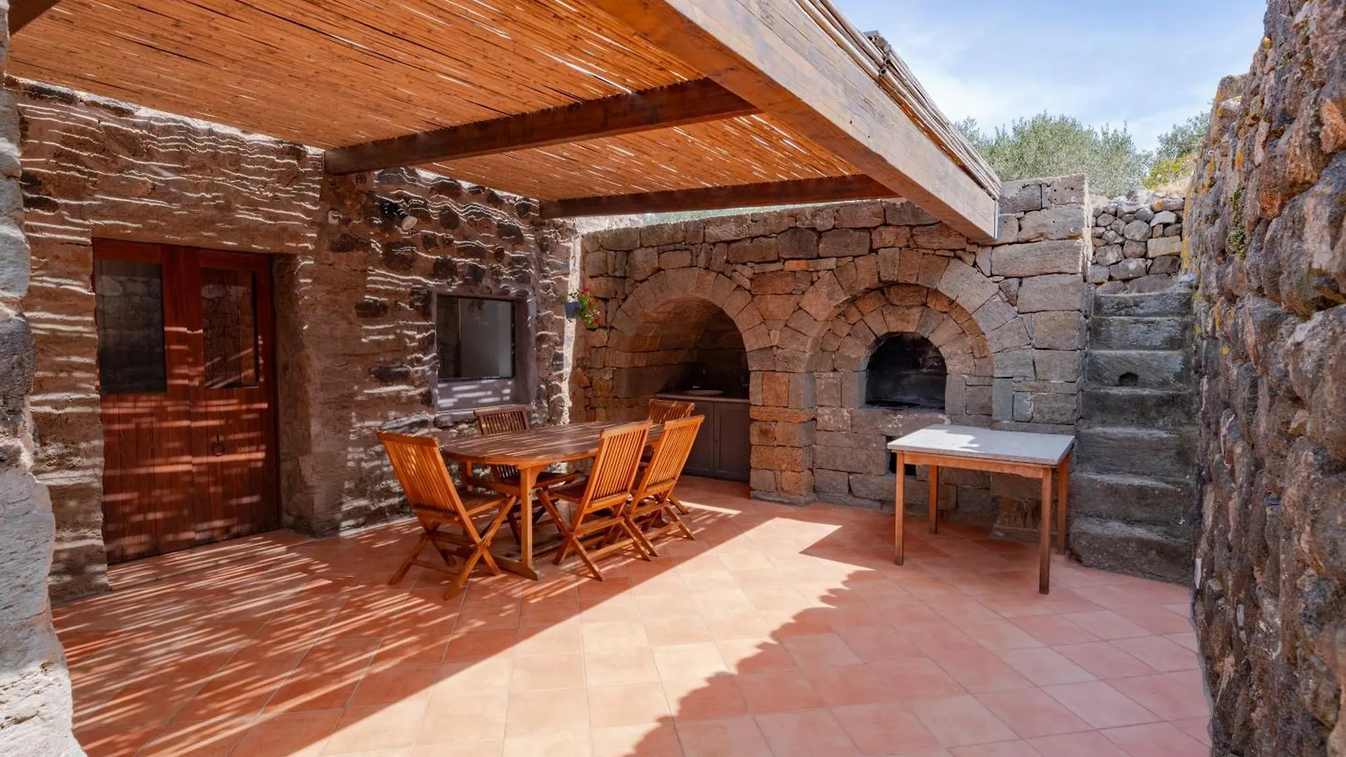 Holiday home Dammusi Uliveto Villa Scauri