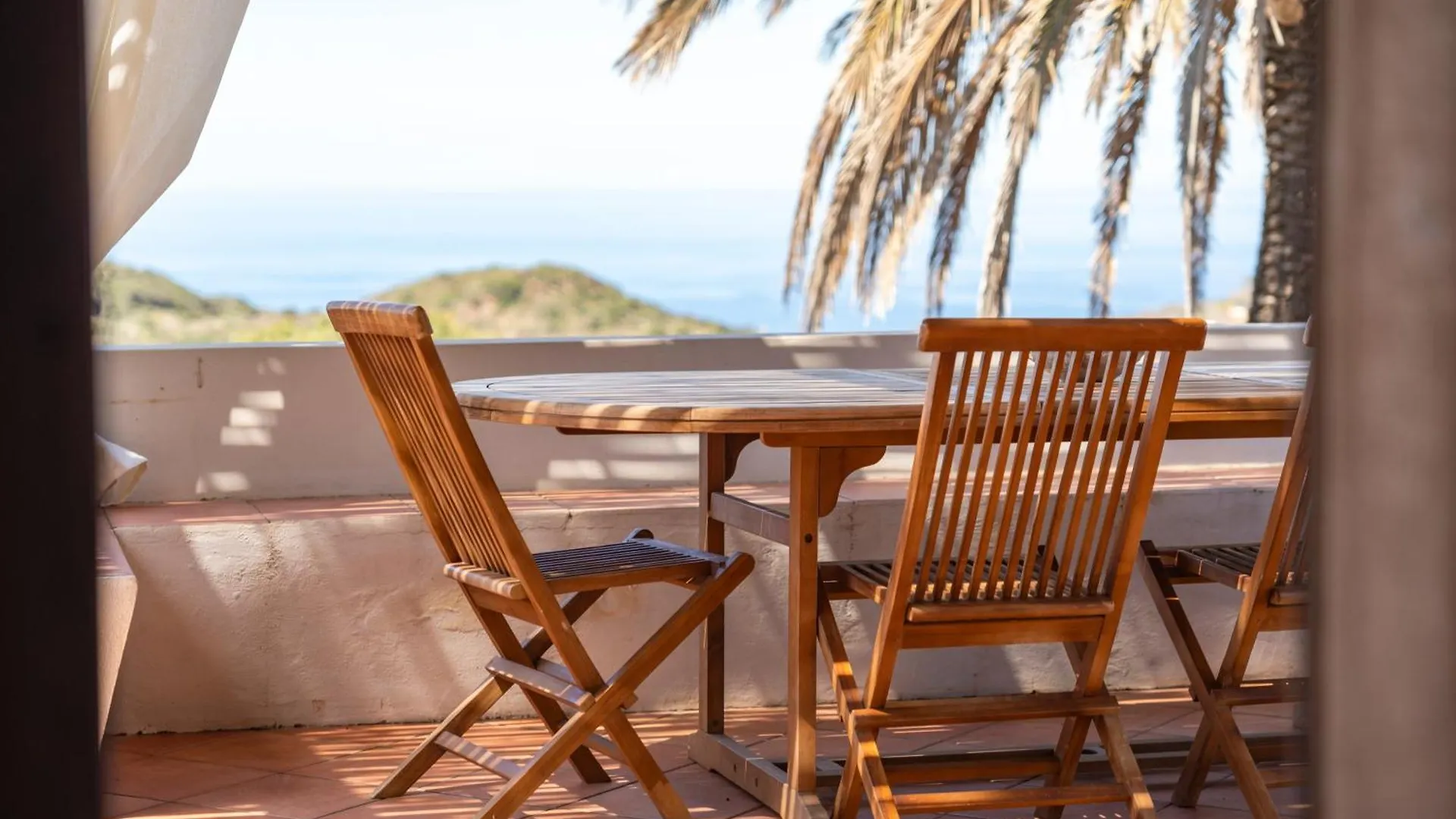Dammusi Uliveto Villa Scauri  Scauri (Sicily)