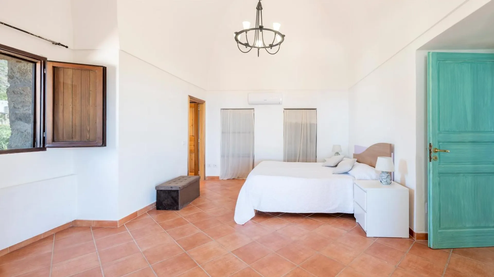 Dammusi Uliveto Villa Scauri  0*, Scauri (Sicily) Italy